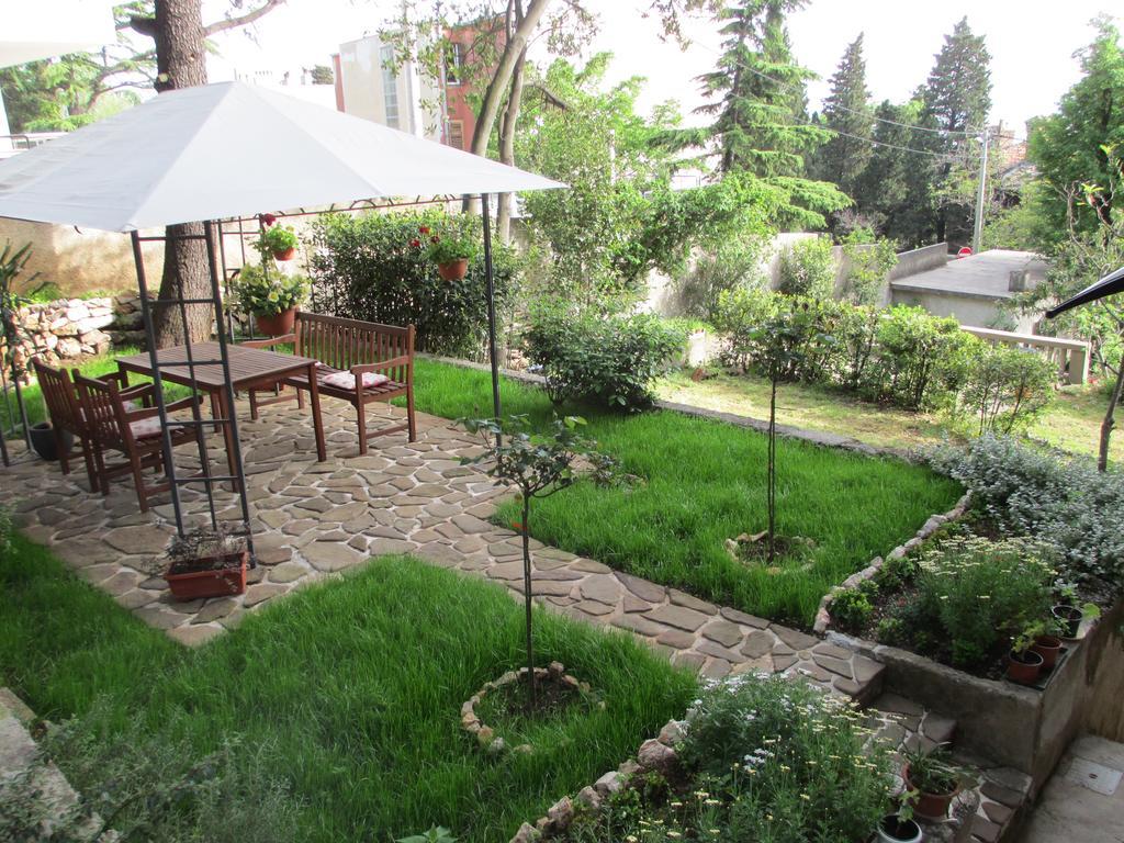 Apartment Villa Edmea Риека Экстерьер фото